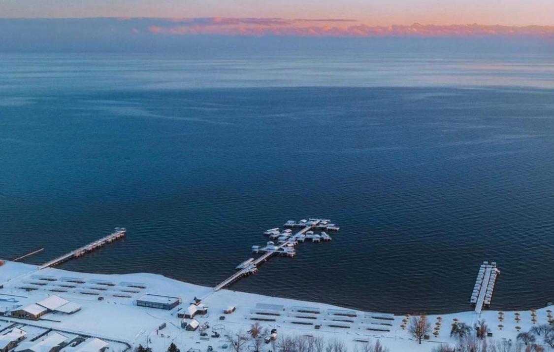 Апартаменты РАДУГА Иссык-Куль Chon-Sary-Oy Экстерьер фото